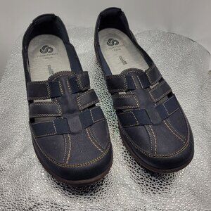 Clarks Womens Cloudsteppers Slip On Shoes Navy Size 10 Comfort Walking Casual